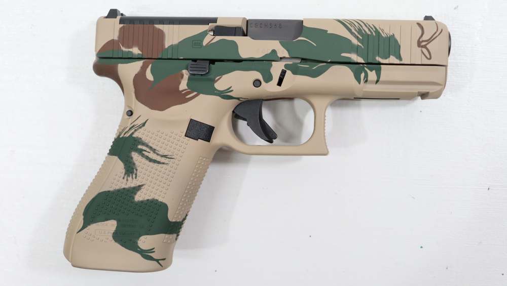 GLOCK 45 GEN 5 MOS SEMI AUTO 9MM FACTORY RHODESIAN CAMO W/ CASE AND EXTRAS-img-2
