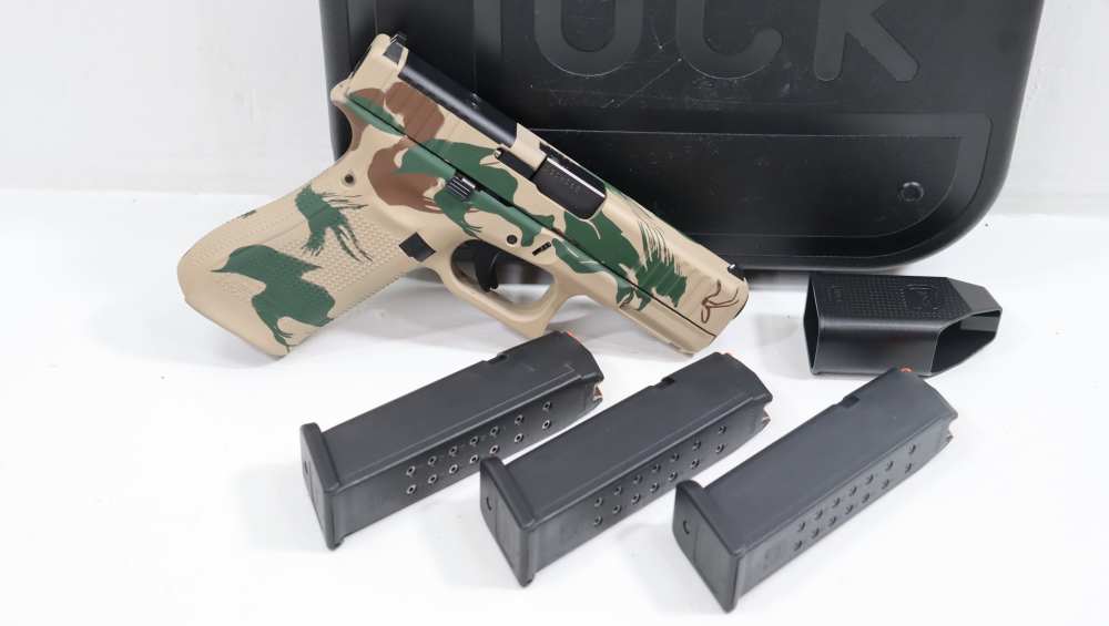 GLOCK 45 GEN 5 MOS SEMI AUTO 9MM FACTORY RHODESIAN CAMO W/ CASE AND EXTRAS-img-1