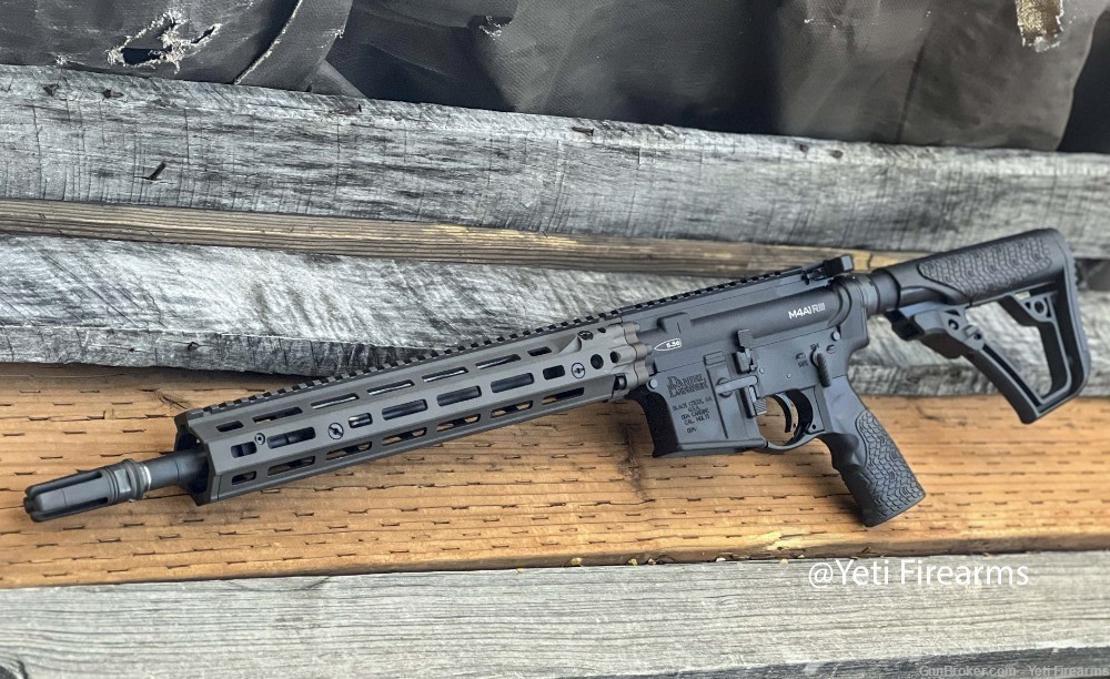 Daniel Defense DD4 M4A1 RIII FDE W/ Pinned Surefire 4 Prong 4 Mags 14.5-img-0