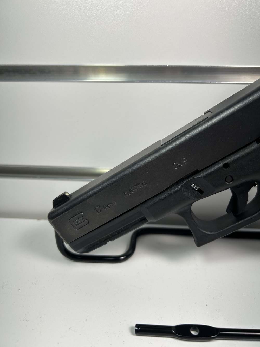 GLOCK 17 JOHNSON COUNTY SHERIFF'S OFFICE 9MM PISTOL -img-8