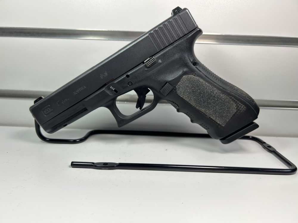 GLOCK 17 JOHNSON COUNTY SHERIFF'S OFFICE 9MM PISTOL -img-1