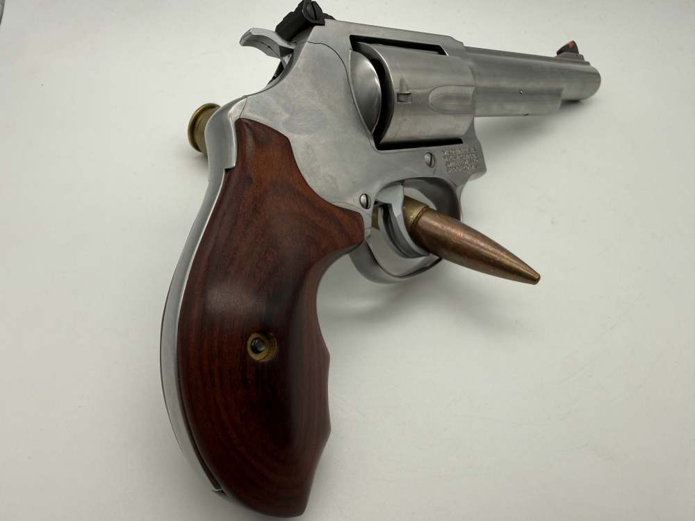 S&W Model 60-18 .357 Magnum – Very Good – Stainless J-Frame-img-2
