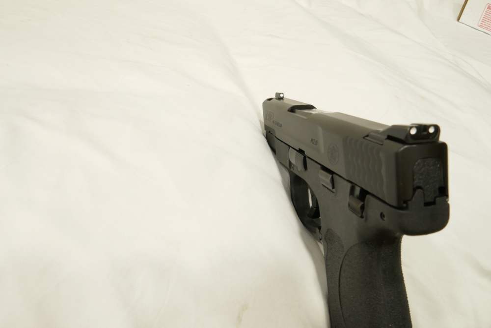 NIB S&W M&P Shield 45 Thumb Safety 45 ACP 14658-img-6