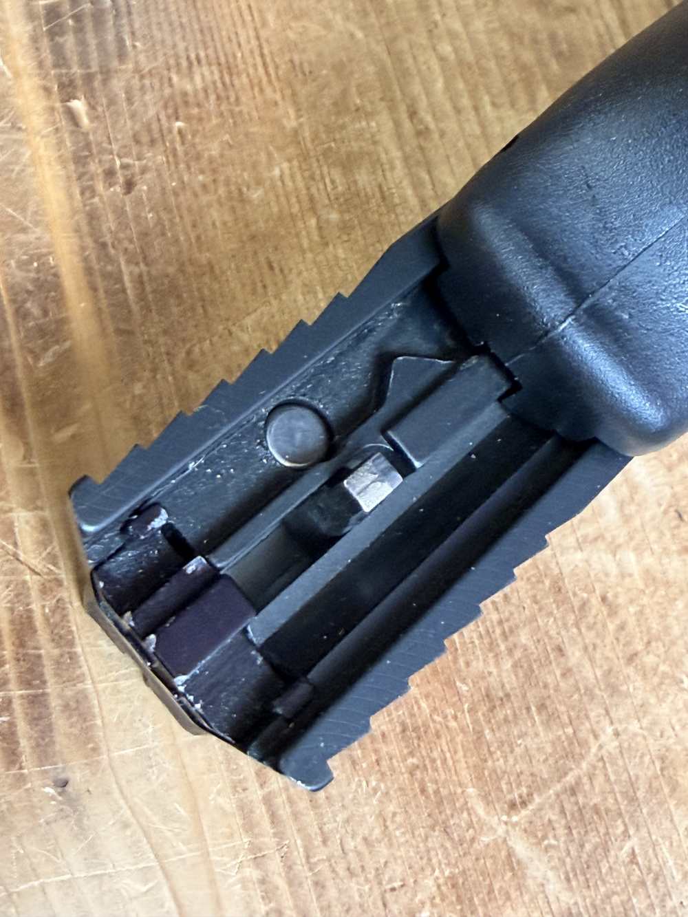 *Sweet gun* Smith & Wesson M&P9 W/upgraded barrel and slide comes with case-img-14