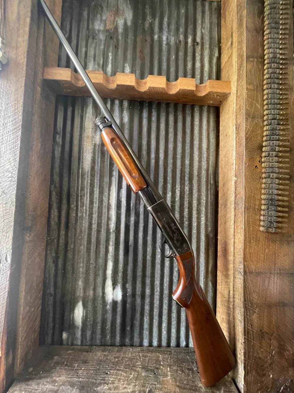 Ithaca Model 37 Featherlight 12 Gauge Pump Shotgun -img-5