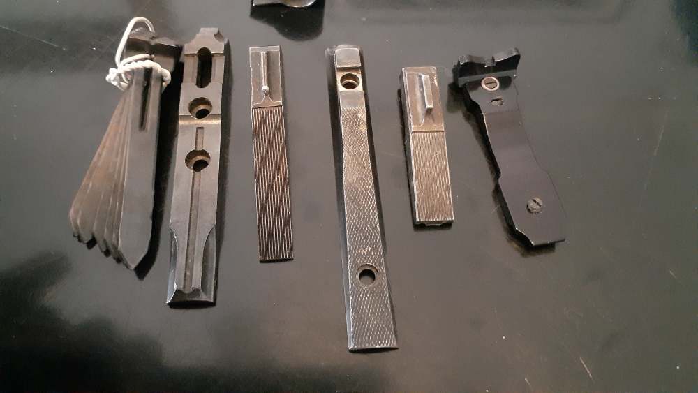Vintage Front & Rear Sight Parts Lot Winchester Remington Savage Stevens -img-8