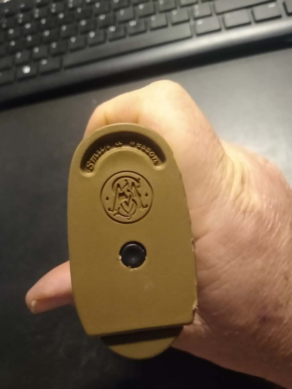 Smith & wesson m&p45 extended handgun magazine brown base .45 acp 14-rd 1-img-2