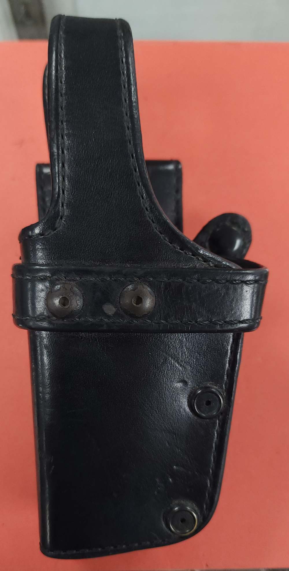 GOULD & GOODRICH TRIPLE RETENTION L/H BLACK DUTY HOLSTER-img-0