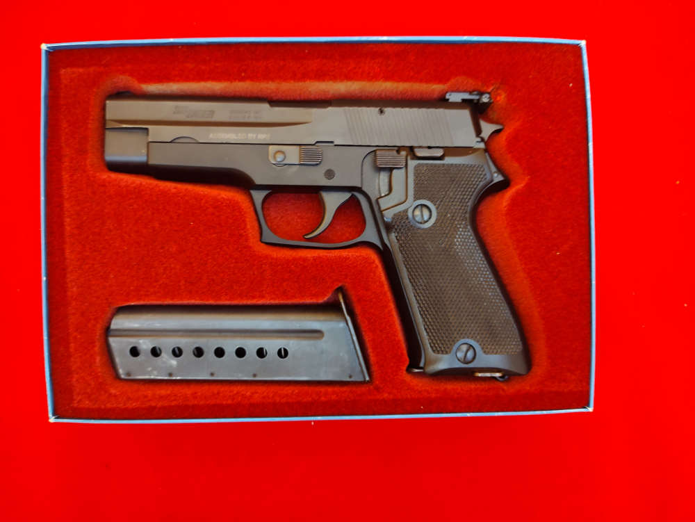 Sig P220-img-18