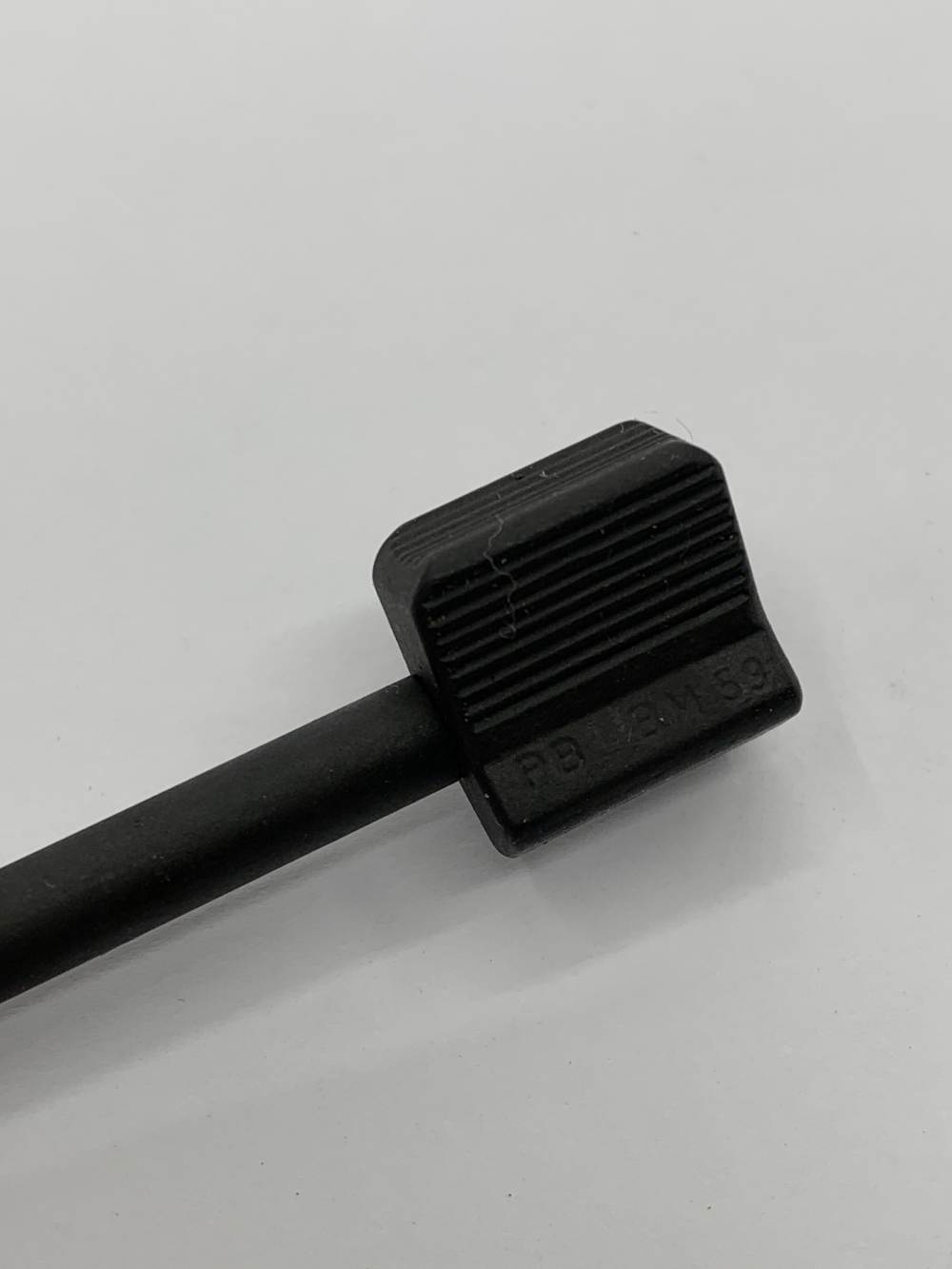 BM-59 BOLT CATCH PIN AND SPRING-img-1