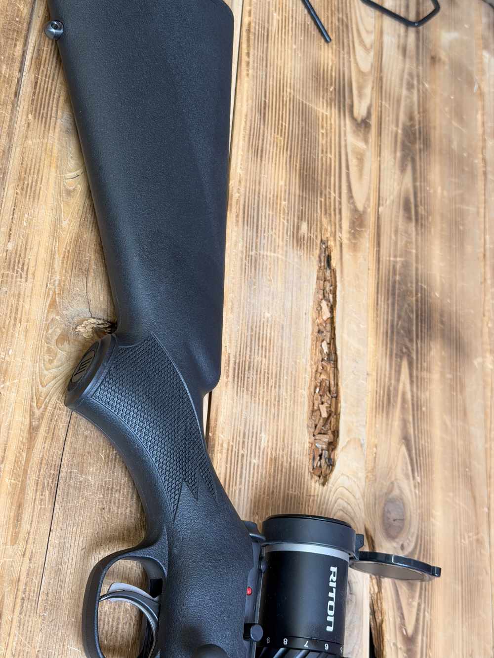 *Like New* Savage 93R17 .17 HMR Rifle w/ Riton 3-9x40 Scope-img-9