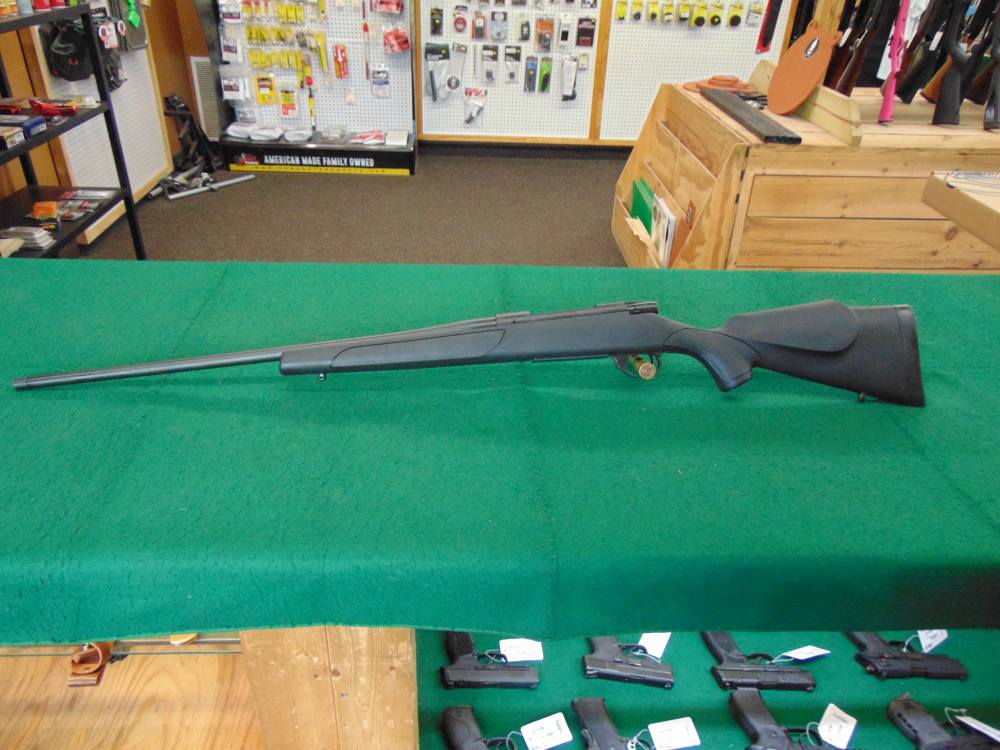 Weatherby, Vanguard Obsidian, 300 Wby Mag, 24" BL Threaded, Unfired-img-2