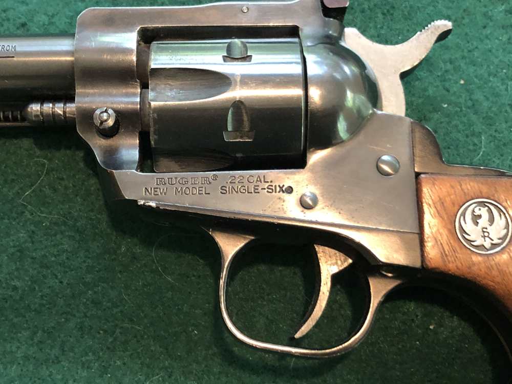 Ruger Super Single Six 22LR revolver, Original box, VGC-img-4