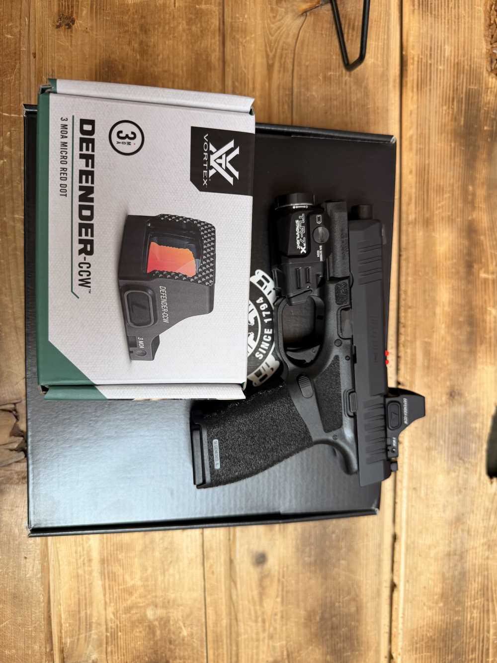 Springfield Hellcat Pro OSP 9mm w/ Vortex Defender-CCW Red Dot New in Box-img-0