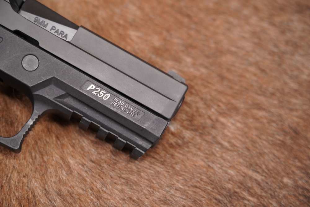 Sig Sauer Model P250 250C-9-B 9mm 3.75” DAO Semi-Auto Box CA PPT OK LNIB-img-15