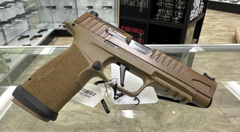 NEW SIG SAUER P365 2A FUSE COYOTE TAN PVD 9MM 4.3" 21+1 OR 365XF-9-CFO-2A-img-0