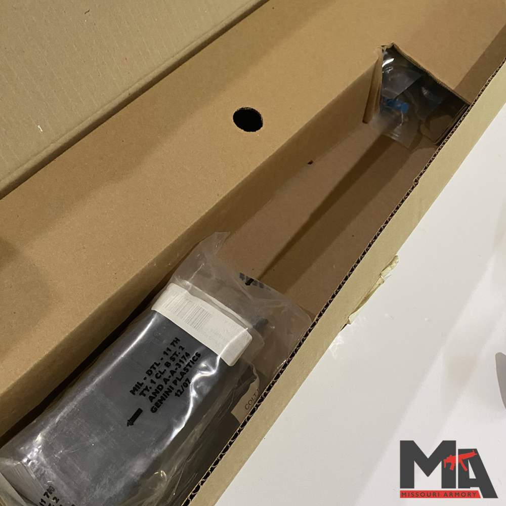 Colt M4 A4 6720 AR-15 Lightweight LE Carbine Blue Label GOVT RESTRICTED-img-15