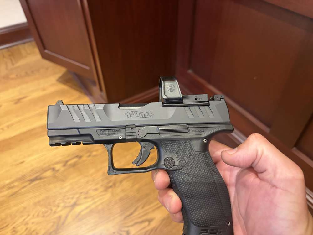 Walther PDP FS 4" 9mm w/ Sig ROMEO Zero, 5x 10rd Mags, 5 Holsters-img-1
