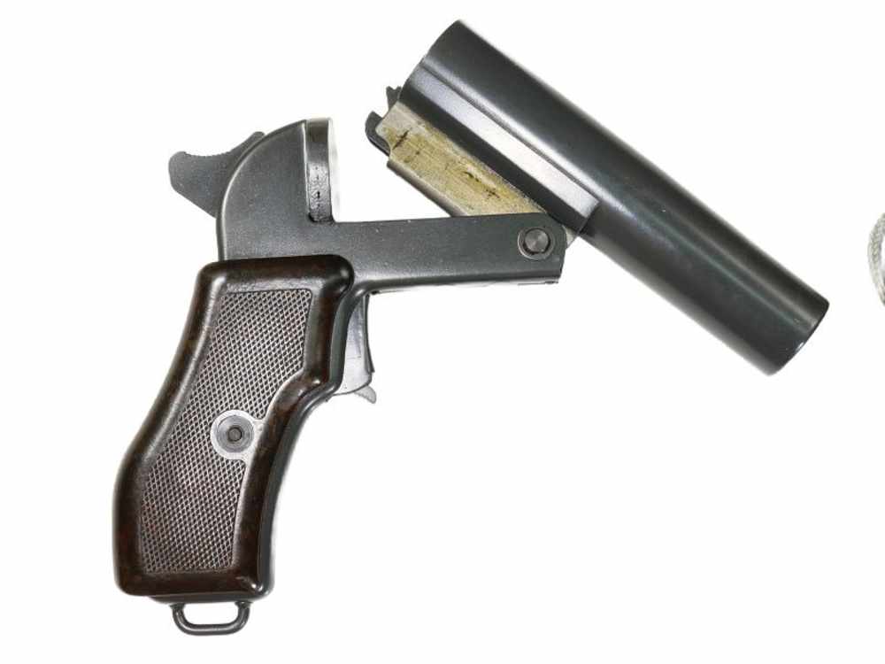 Czech Vz 44/81 Military Flare Pistol w/ Accessories-img-1