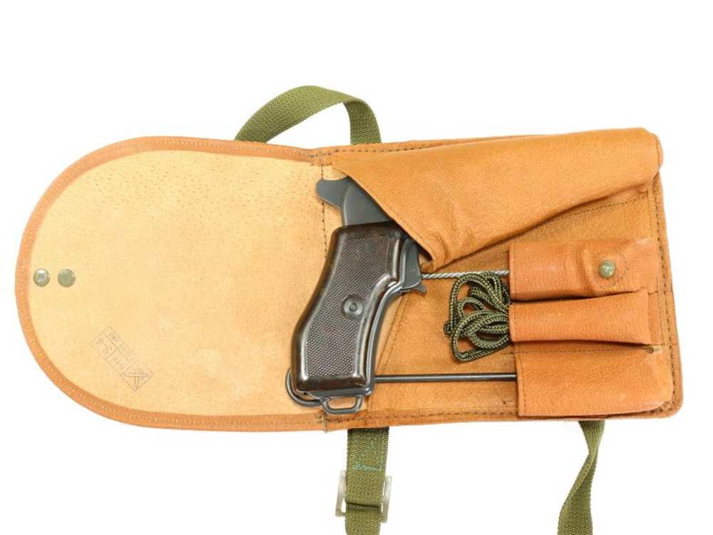Czech Vz 44/81 Military Flare Pistol w/ Accessories-img-0