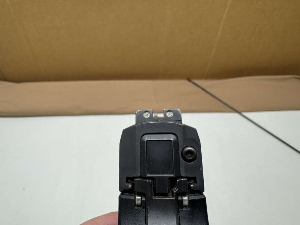 Sig Sauer P320 9mm w/ Sig Foxtrot1x Light-img-9