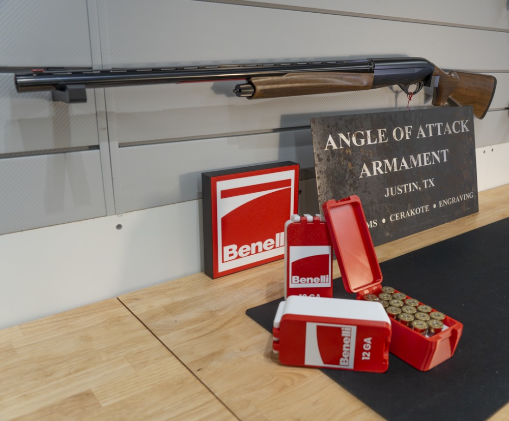 Benelli Montefeltro 12GA 28" 10882 Wood Shotgun FREE SHIPPING & ENGRAVING-img-4