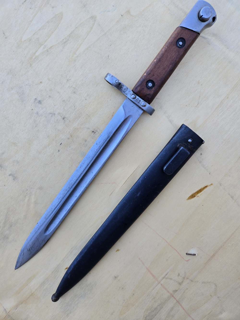Styer 95 bayonet extra fine original condition scare upturned blade-img-1