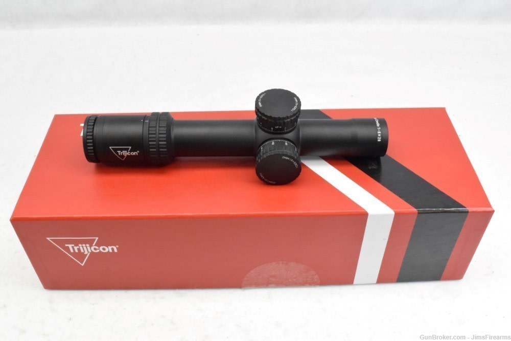 Trijicon Credo 1-8x28mm First Focal Plane New Display Model -img-0