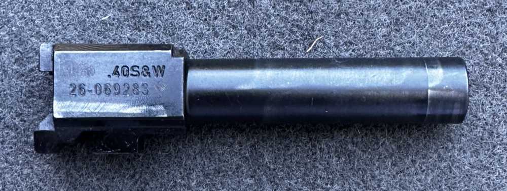 H&K USP Compact Stainless .40 S&W, Two-Tone HK Made in Germany in 2004-img-41