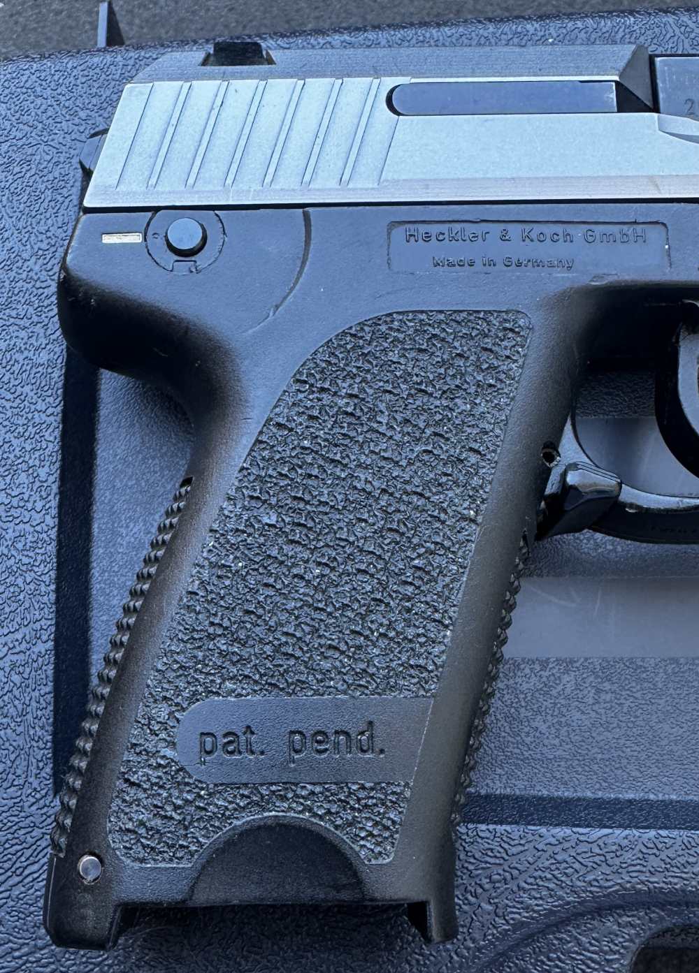 H&K USP Compact Stainless .40 S&W, Two-Tone HK Made in Germany in 2004-img-12