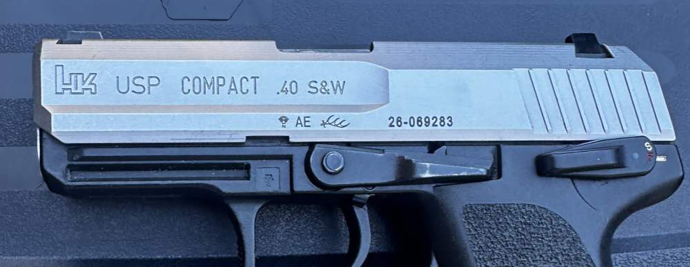 H&K USP Compact Stainless .40 S&W, Two-Tone HK Made in Germany in 2004-img-6