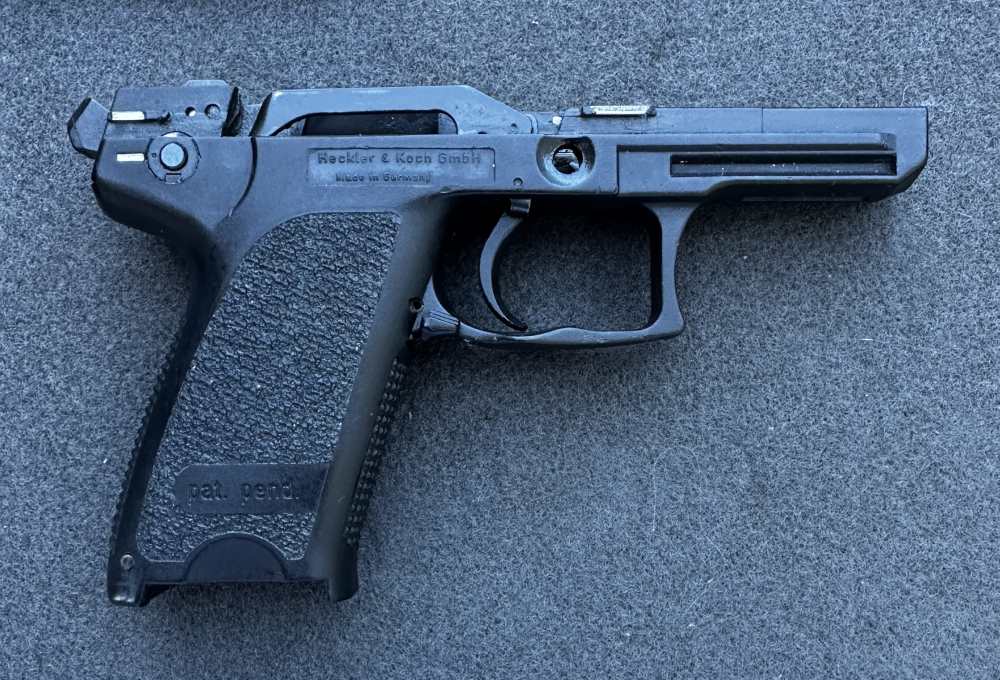 H&K USP Compact Stainless .40 S&W, Two-Tone HK Made in Germany in 2004-img-35