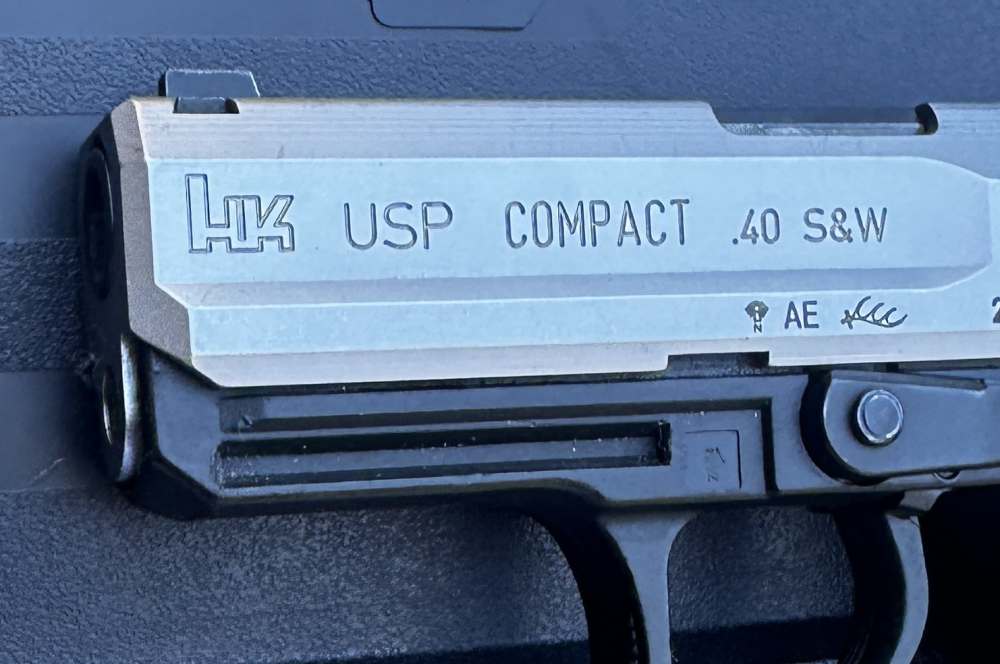 H&K USP Compact Stainless .40 S&W, Two-Tone HK Made in Germany in 2004-img-9