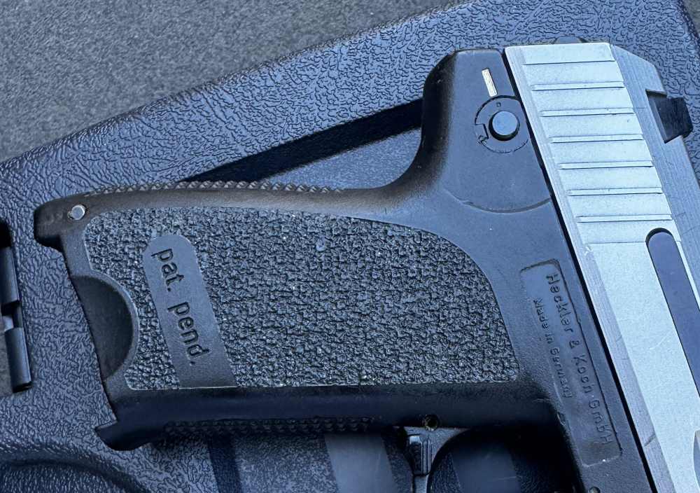 H&K USP Compact Stainless .40 S&W, Two-Tone HK Made in Germany in 2004-img-11