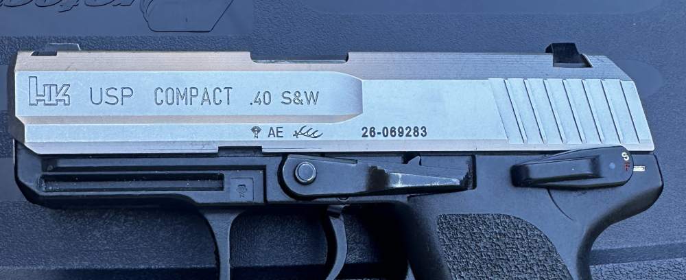 H&K USP Compact Stainless .40 S&W, Two-Tone HK Made in Germany in 2004-img-5