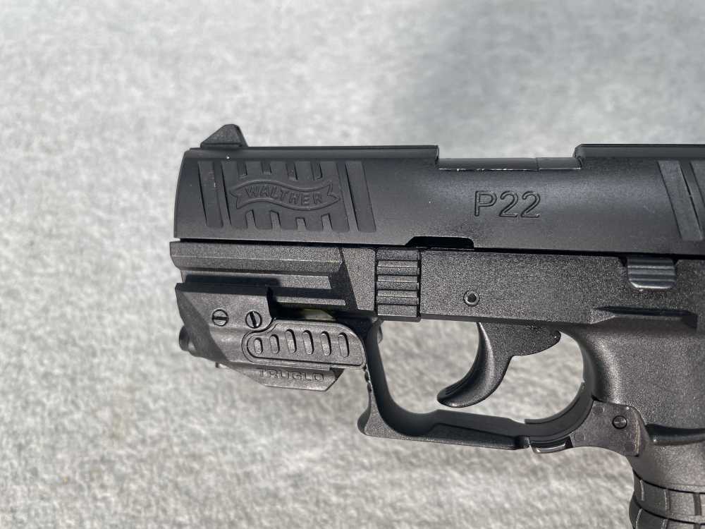 WALTHER P22 .22 LR BLACK Semi Auto Pistol 3.42" Case 2 MAGS LASER-img-4
