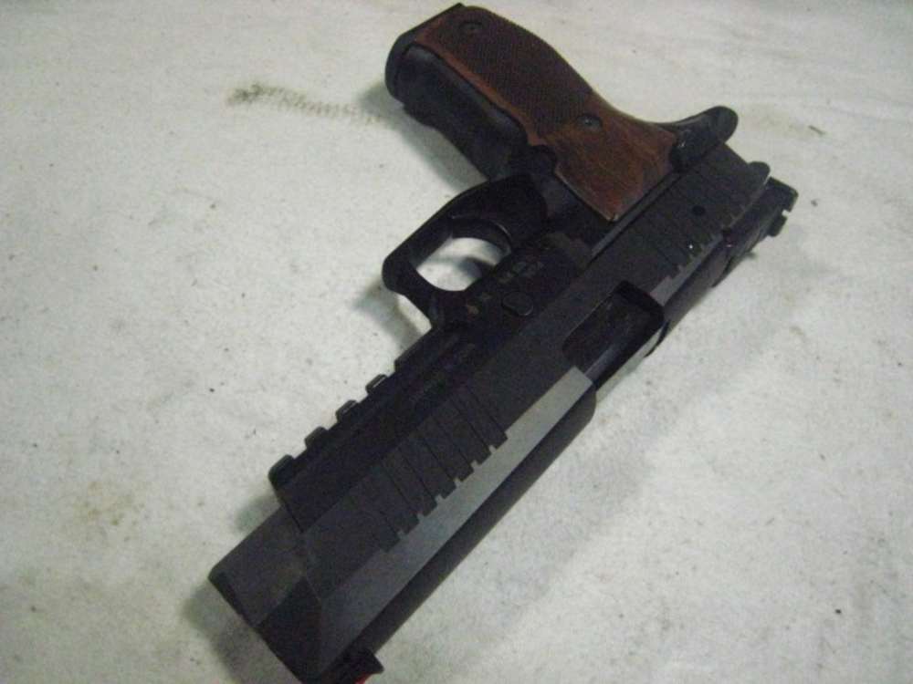 P226 X5 Xfive X Five .40 40S&W Gen2 SAO Black Fibr Op lk 9mm X6 Xsix Walnut-img-3