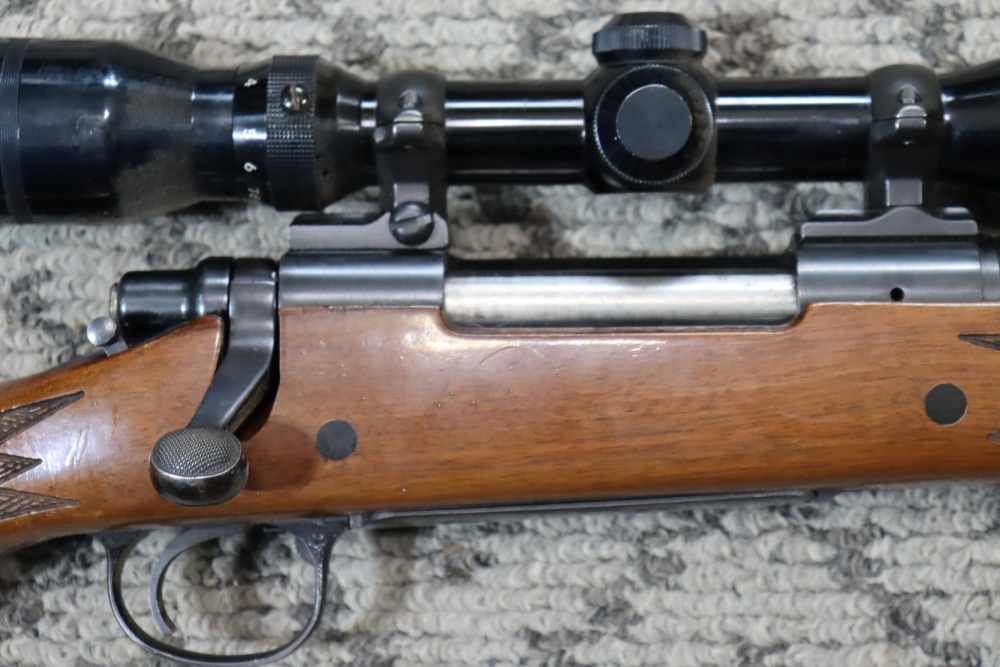 Remington 700 BDL Bolt Action Rifle Cal. 7mm Remington Magnum (SN#E6821297)-img-2