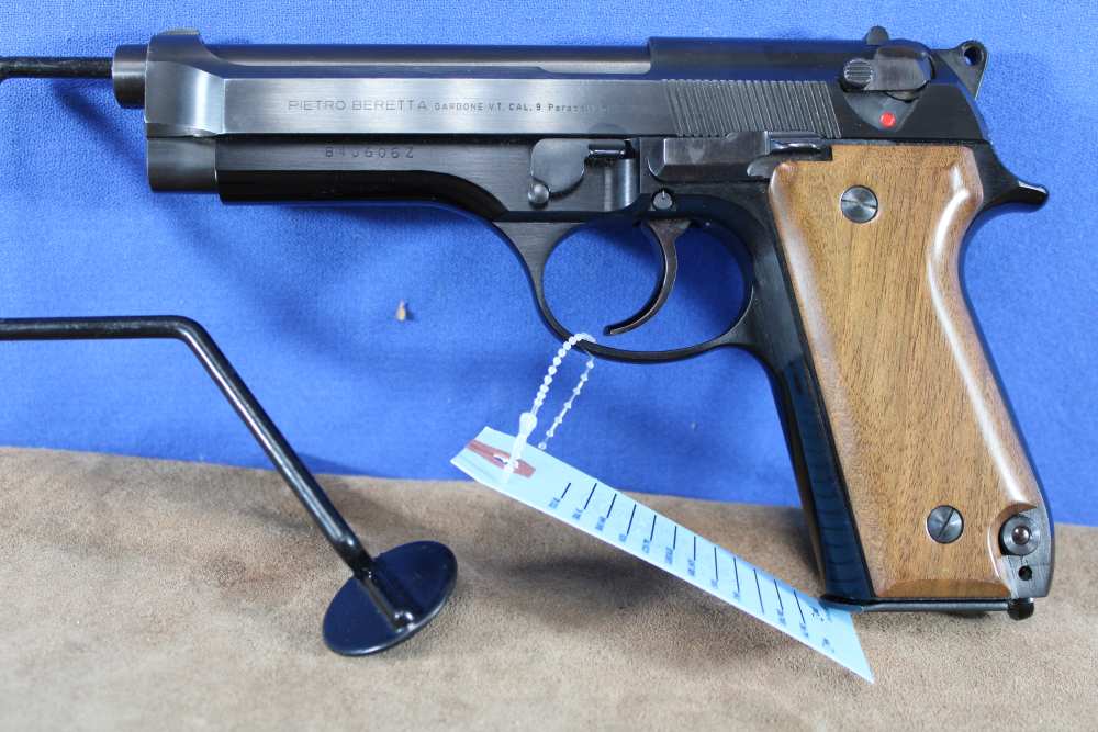 03587Berretta 92S 4.75 inch barrel in 9MM -img-0