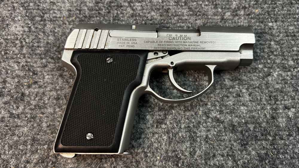 AMT Backup 9mm Stainless Compact Pistol 1 Magazine Arcadia Machine & Tool-img-1
