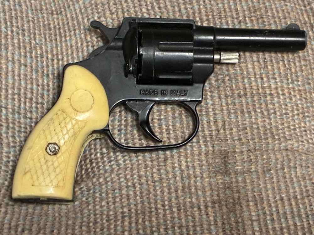 Vintage Brevettata .22 Cal Blank Mod 1962 Starting Pistol, Made in Italy-img-1