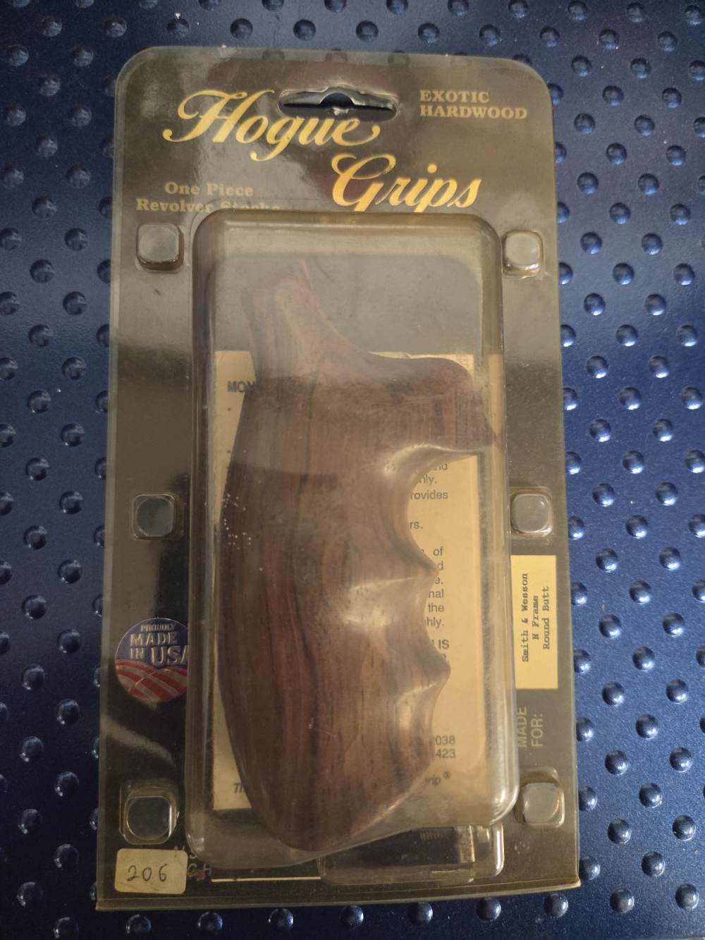 Hogue Exotic Wood Grips for S&W  N Frame  Round Butt  Revolvers-img-3