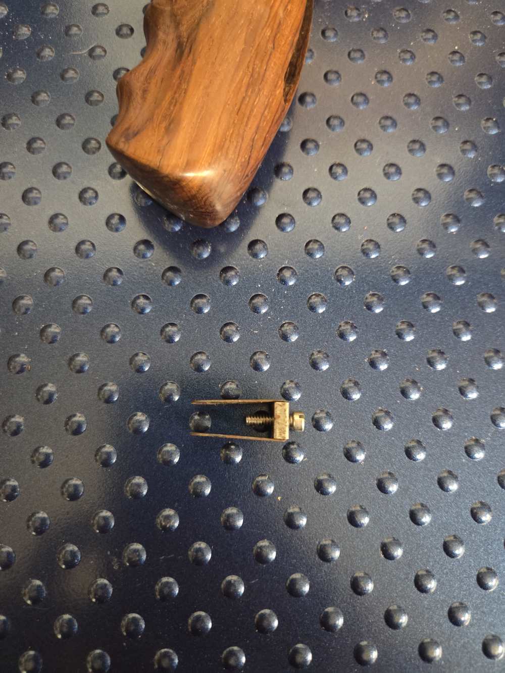 Hogue Exotic Wood Grips for S&W  N Frame  Round Butt  Revolvers-img-6