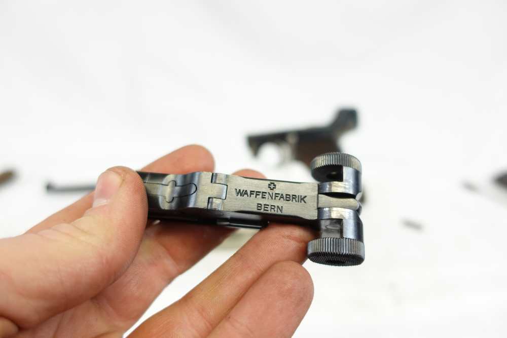Swiss 1906/24 Luger-img-10