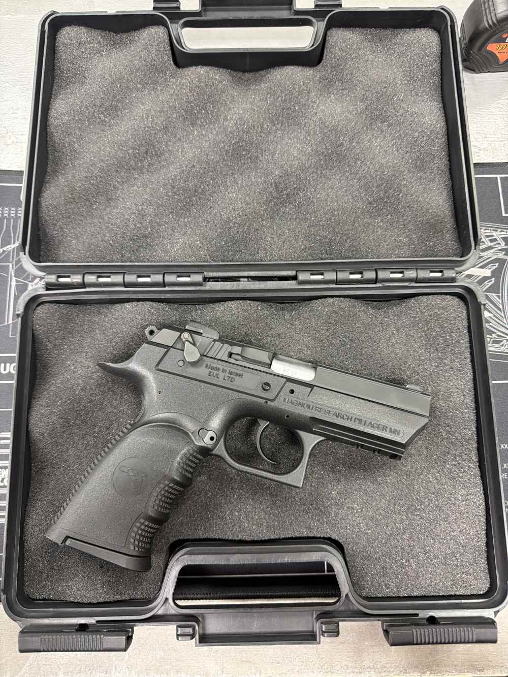 Magnum Research Baby Eagle 9mm-img-3