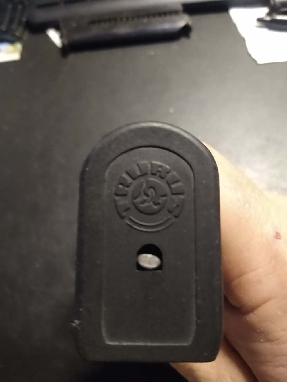 Taurus PT840 40 S&W 15 Rd Magazine-img-1