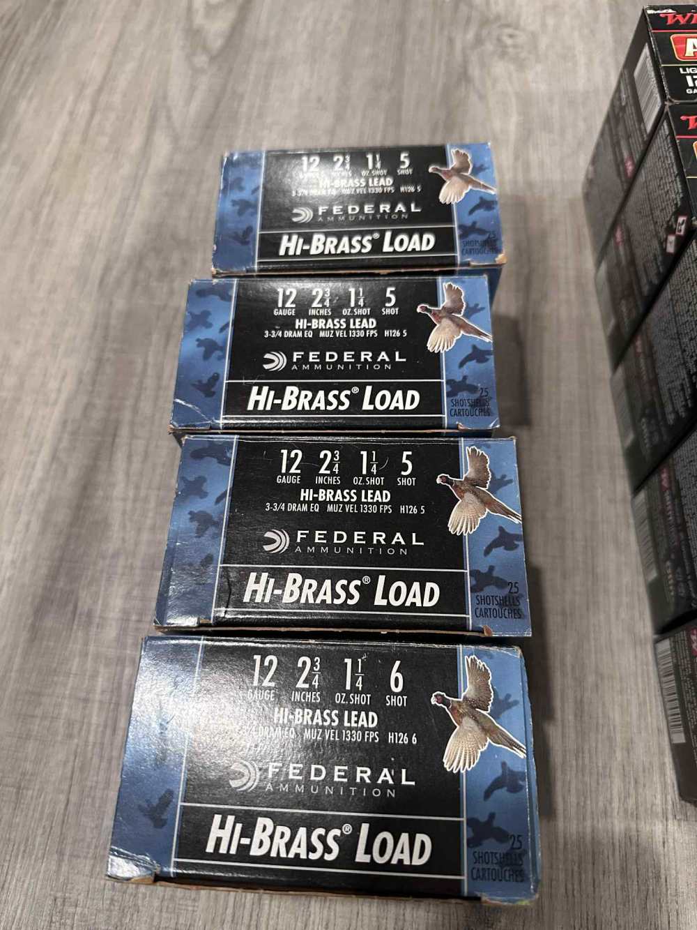 350 rounds shell of 12 gauge premium high end birdshot Lot 15 boxes of 25 -img-1