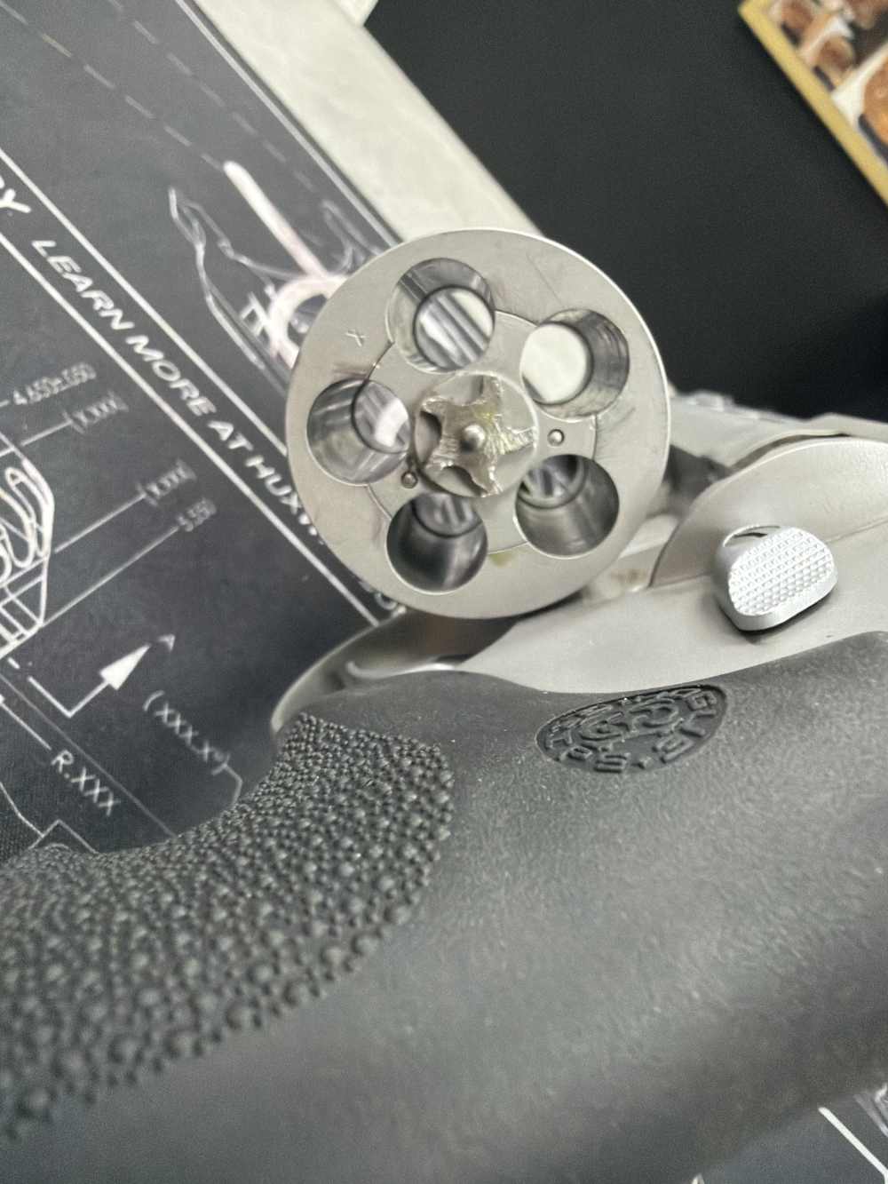 Taurus Raging Bull-img-3