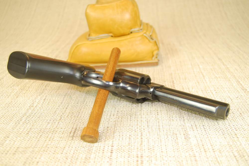 Ruger GP-100 357 mag Excellent-img-2