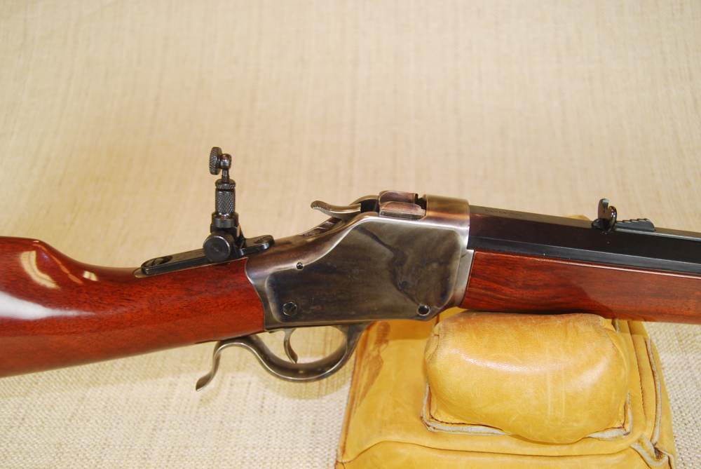 Uberti copy of the Winchester 1885 Hi-Wall 45-70-img-2